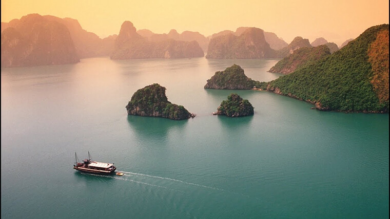 HaLong Bay view